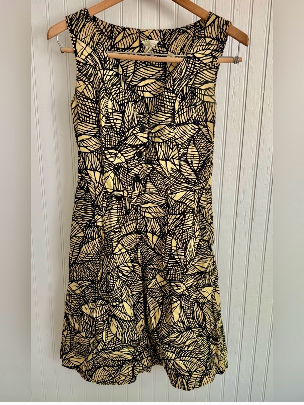 Anthropologie Cotton Fall Dress Size 2 Black and Tan Leaf-Print